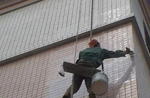 朔州市卫生间漏水维修公司分享下朔州市外墙防水的必要性。