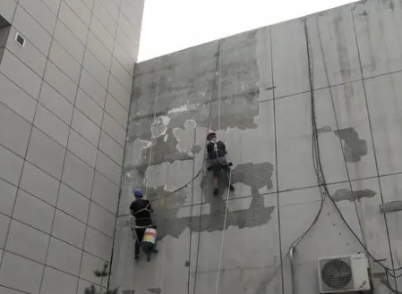 朔州市楼顶漏水维修公司分享下朔州市外墙防水的注意事项